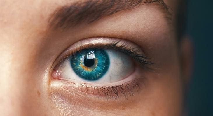 Why Does Make Your Eyes Red? Get Rid of Stoned Eyes