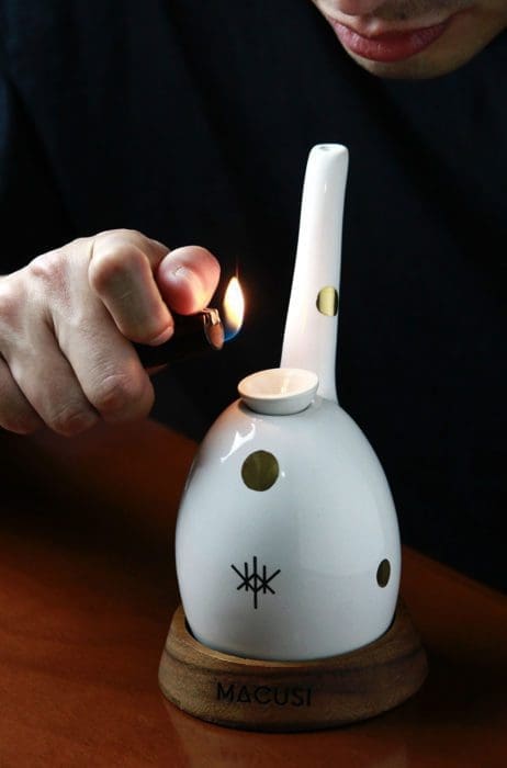Bong, de Macusi Pipes.
